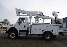 Autoplošiny s teleskopickým výložníkem Terex TL45P