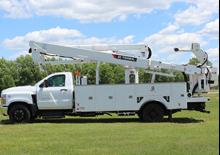 Autoplošiny s teleskopickým výložníkem Terex TL55M