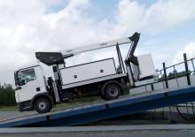 Autoplošiny s teleskopickým výložníkem Versalift VT-190-FSZ
