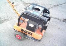 Reverzní vibrační desky Ravi RRP 21 BH