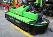 Čelní diskové žací lišty bez kondicionéru DEUTZ-FAHR DiscMaster 328 F