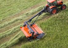 Čelní diskové žací lišty s kondicionérem Kubota DMC8028T