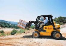 Teleskopické manipulátory JCB TLT 30 D Teletruk