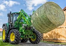 Čelní nakladač John Deere 603R