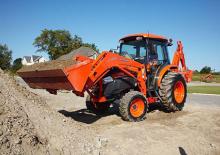 Čelní nakladač Kubota LA854