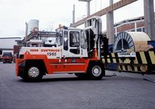 Čelní vysokozdvižné dieselové vozíky SVETRUCK 12120-35
