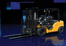 Čelní vysokozdvižné dieselové vozíky Hyundai 35DN-9V