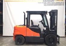 Čelní vysokozdvižné dieselové vozíky Doosan D 45