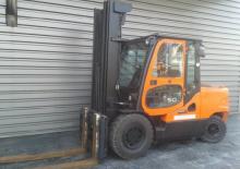 Čelní vysokozdvižné dieselové vozíky Doosan D 50 A 2