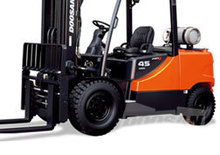 Čelní vysokozdvižné dieselové vozíky Doosan D 50 S 5 (3G)