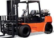 Čelní vysokozdvižné dieselové vozíky Doosan D 60 A 2
