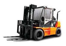 Čelní vysokozdvižné dieselové vozíky Doosan D 70