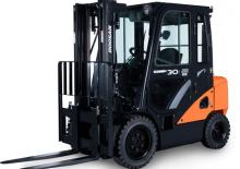 Čelní vysokozdvižné dieselové vozíky Doosan D30S-7
