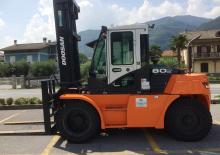 Čelní vysokozdvižné dieselové vozíky Doosan D80S-7