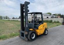 Čelní vysokozdvižné dieselové vozíky Balkancar DFG 4033