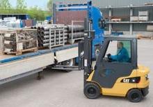 Čelní vysokozdvižné dieselové vozíky Caterpillar DP 18 K