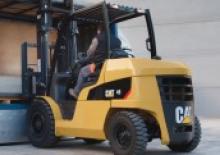 Čelní vysokozdvižné dieselové vozíky Caterpillar DP50NB