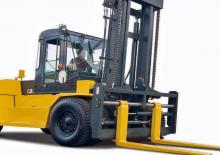 Čelní vysokozdvižné dieselové vozíky Komatsu FD135-8