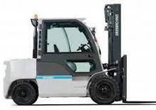 Čelní vysokozdvižné dieselové vozíky UniCarriers GX 40