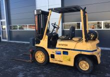 Čelní vysokozdvižné dieselové vozíky Hyster H40J