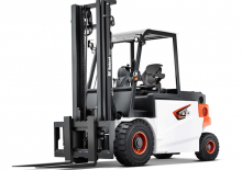 Čelní vysokozdvižné elektrické vozíky Bobcat B70NX