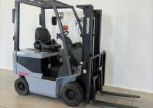 Čelní vysokozdvižné elektrické vozíky Nissan CWP 02 L 25 S