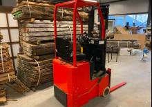 Čelní vysokozdvižné elektrické vozíky FABA EFG 1000