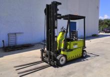 Čelní vysokozdvižné elektrické vozíky Clark EM 15 SL