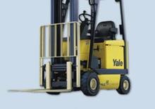 Čelní vysokozdvižné elektrické vozíky Yale ERC/P 18 AAF