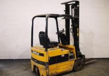 Čelní vysokozdvižné elektrické vozíky Caterpillar F 30