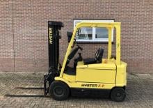Čelní vysokozdvižné elektrické vozíky Hyster J 3.00 XM