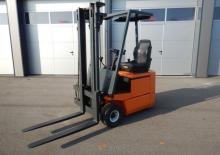 Čelní vysokozdvižné elektrické vozíky Steinbock JE 10-55