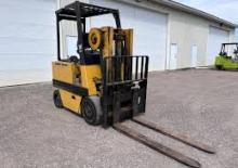 Čelní vysokozdvižné elektrické vozíky Caterpillar M 60 D SA