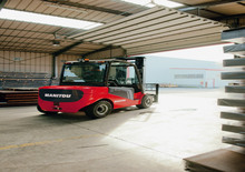 Čelní vysokozdvižné elektrické vozíky Manitou ME 440