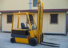 Čelní vysokozdvižné elektrické vozíky Nuova Detas SE 32