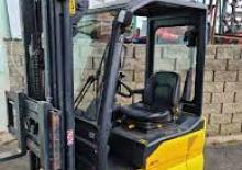 Čelní vysokozdvižné elektrické vozíky OM XE 15