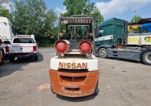 Čelní vysokozdvižné LPG vozíky Nissan BF 03 A 35 U