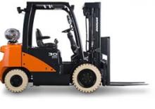 Čelní vysokozdvižné LPG vozíky Doosan G30P-7
