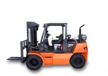 Čelní vysokozdvižné LPG vozíky Doosan G70S-7