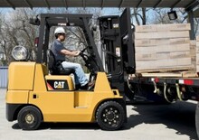 Čelní vysokozdvižné LPG vozíky Caterpillar GC40K