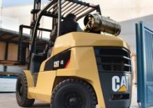 Čelní vysokozdvižné LPG vozíky Caterpillar GP50N