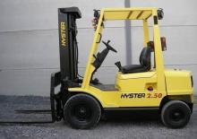 Elektrické vícecestné vozíky Hyster RM 2.5