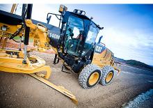Grejdry Caterpillar 140M