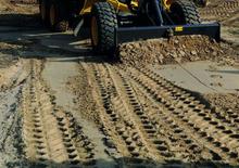 Grejdry New Holland F 106.7