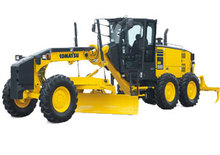 Grejdry Komatsu GD555-5