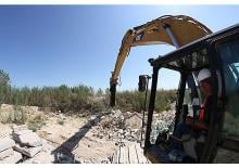 Hydraulická bourací kladiva Caterpillar H140 S