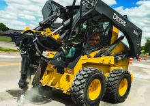 Hydraulická bourací kladiva John Deere Construction HH80C
