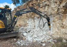 Hydraulická bourací kladiva OSA Demolition Equipment MB 15