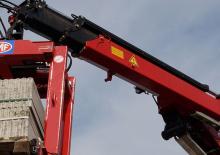 Hydraulické nakládací jeřáby HMF 1210-L2