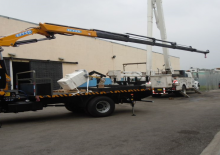 Hydraulické nakládací jeřáby Effer 220 5S